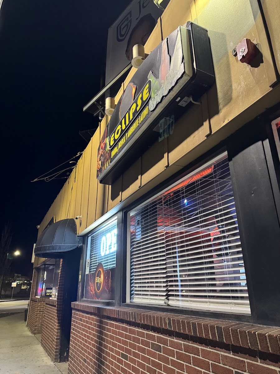 Eclipse Lounge & Grill